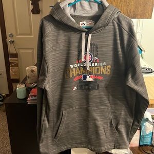Chicago Cubs 2016 World Series grey hoodie. Men’s size Medium
